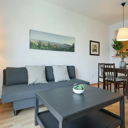 5ind1114 - 1 Bedroom Apartament